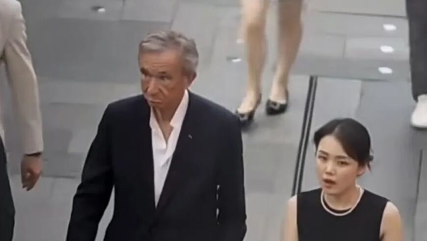 香港二四六开奖免费资料大,央行支持资本市场稳定发展,广泛的解释落实方法分析_社交版V8.94